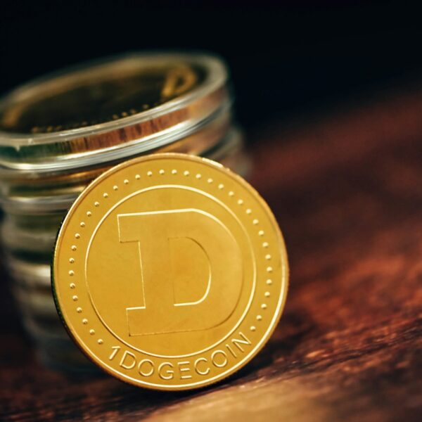 Dogecoin Price To $1, XRP To $6, And Solana To $1,000? Pundit Says You’re Not Bullish Enough