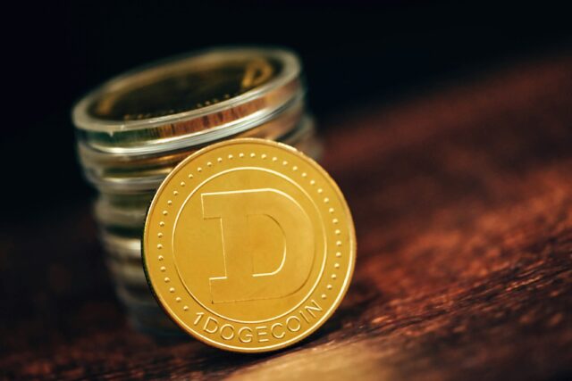 Dogecoin Price To $1, XRP To $6, And Solana To $1,000? Pundit Says You’re Not Bullish Enough