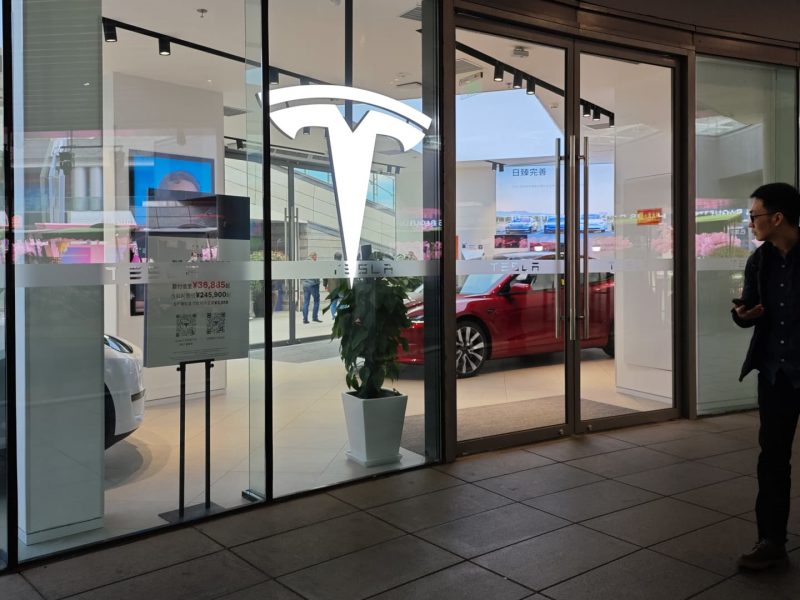 Tesla 3-year sales low in China