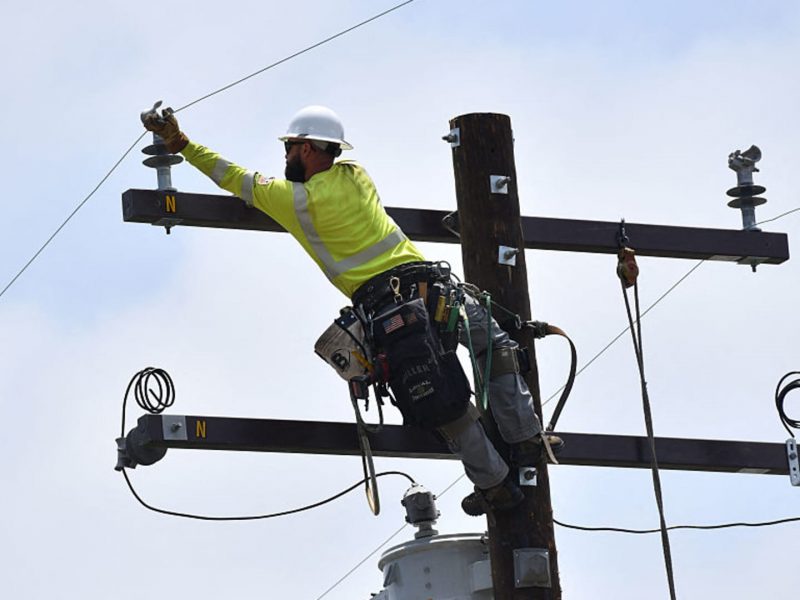 AI-electric appeal for underperforming infrastructure: ETF experts