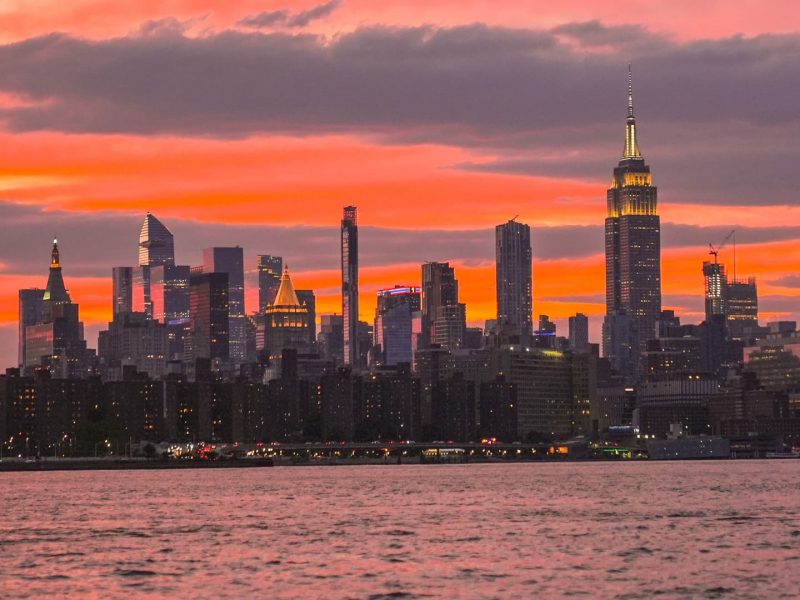 Why Manhattan condos are selling at a loss