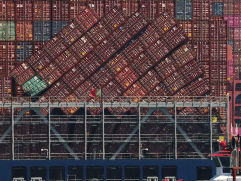 China trade plummets and U.S. freight market enters recession watch