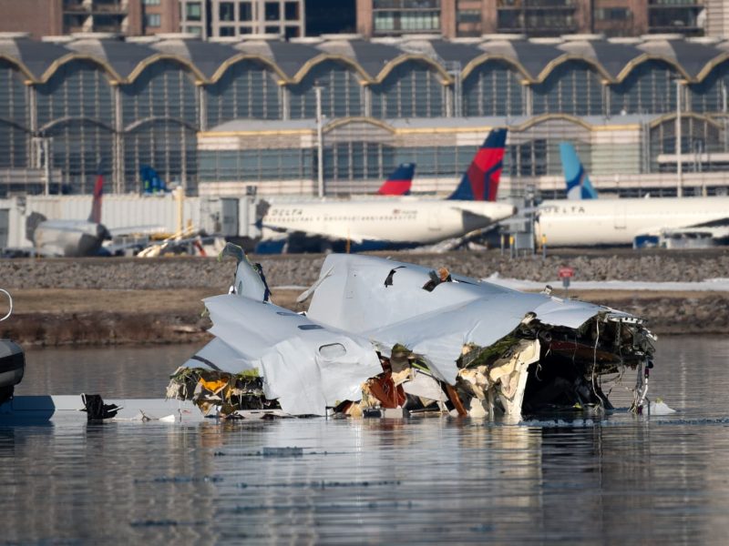 U.S. admits liability in Army helicopter collision with American Airlines jet that killed 67 people