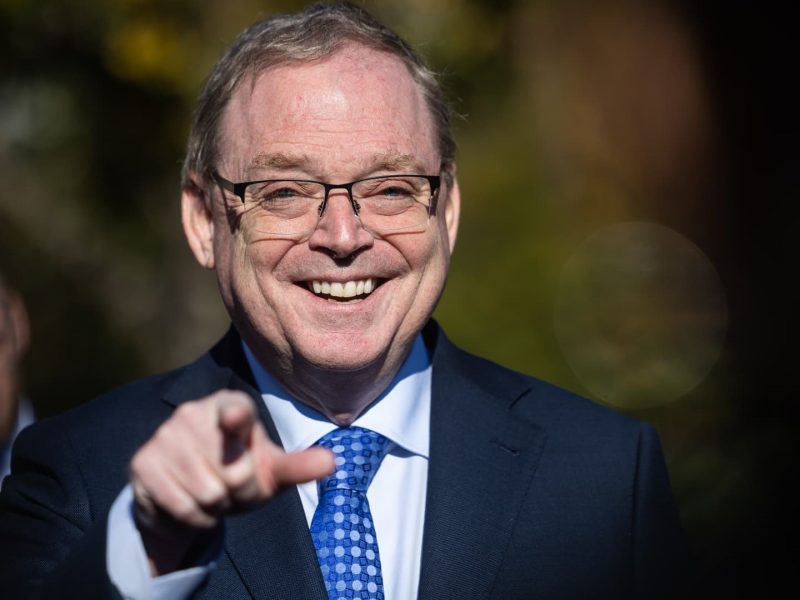 As regime change looms at the Fed, one candidate emerges as frontrunner for chair