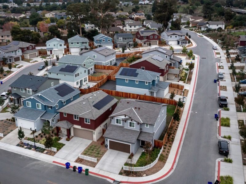 Home sellers are giving up at ‘unusually high rate’: Realtor report