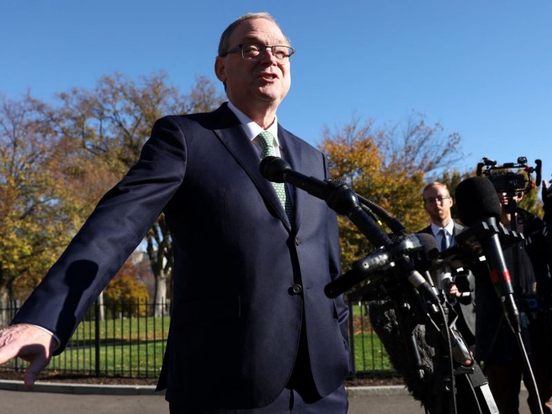 Fed chair candidate Hassett says U.S behind the curve on lowering rates