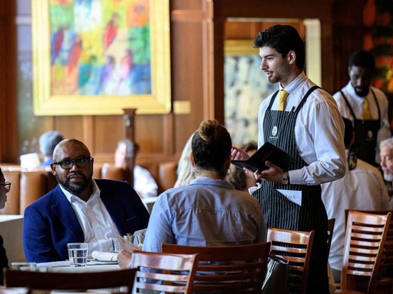 Food inflation leads diners to cheaper menu items