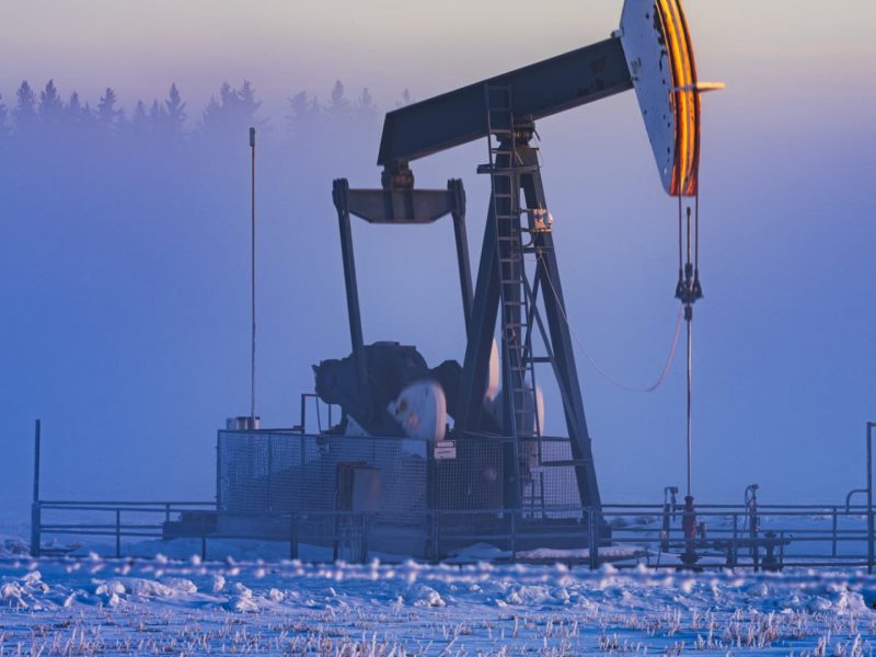 Oil rebounds after Trump orders Venezuela tanker blockade