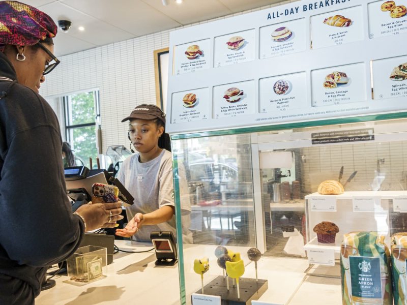 Starbucks to reintroduce loyalty program tiers