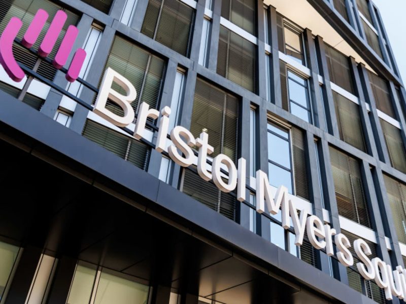 Another alliance of health care and AI signals why pharma stocks could be back