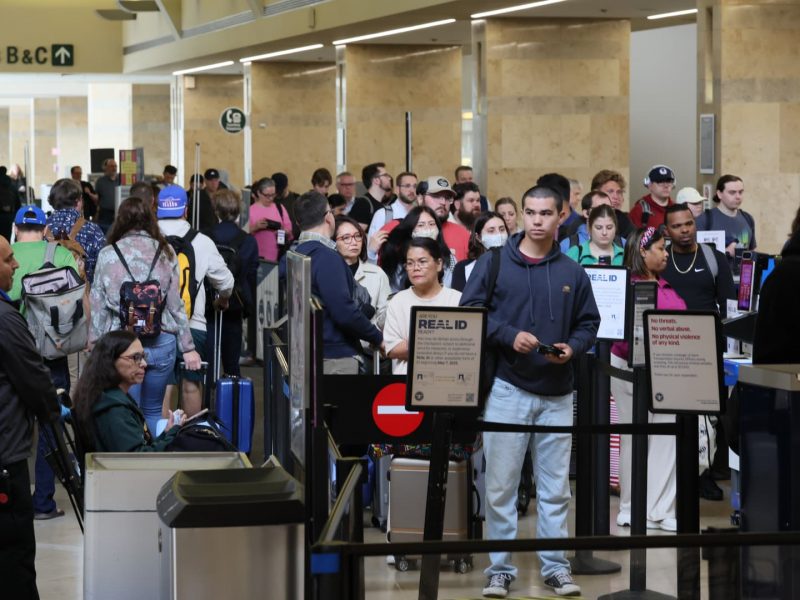 TSA to charge non-compliant travelers starting Feb. 1