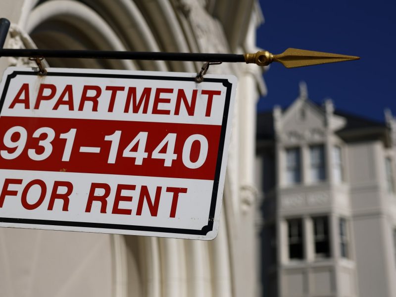 Apartment rents just dropped to the lowest level in 4 years