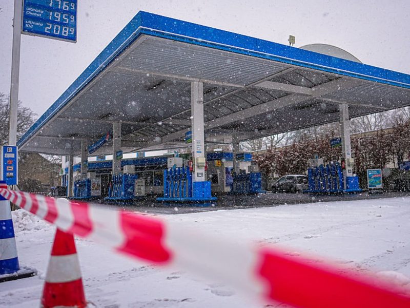 Berlin power outage: Officials suspect arson attack