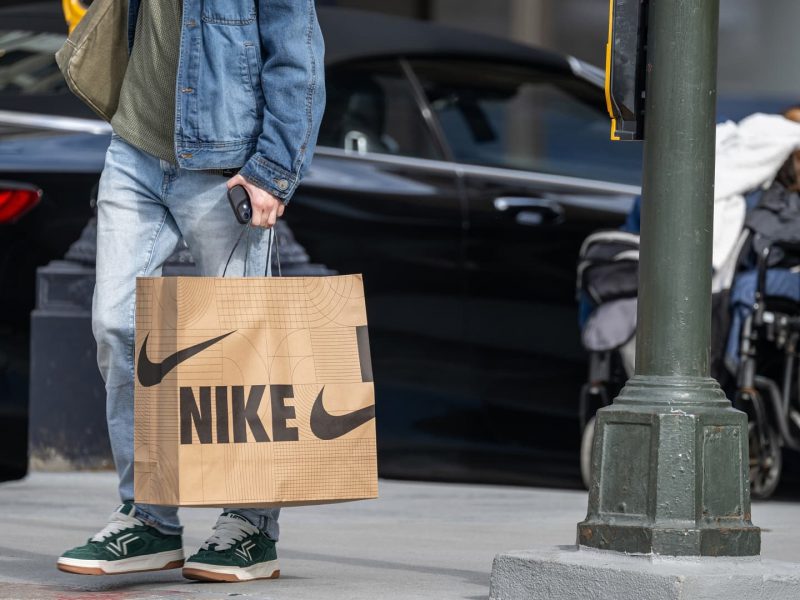 Nike to lay off 775 employees at U.S. distribution centers