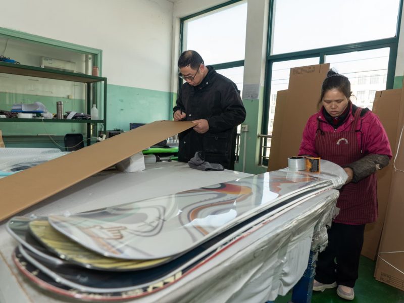 China’s industrial profits edge up in 2025, reversing three years of declines as Beijing curbs price wars