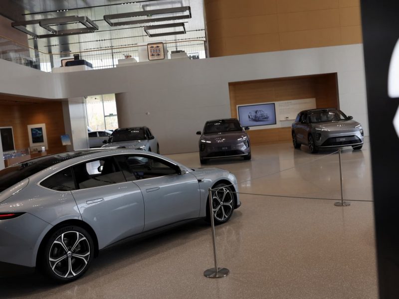 Why the largest U.S. auto dealer isn’t interested in Chinese cars