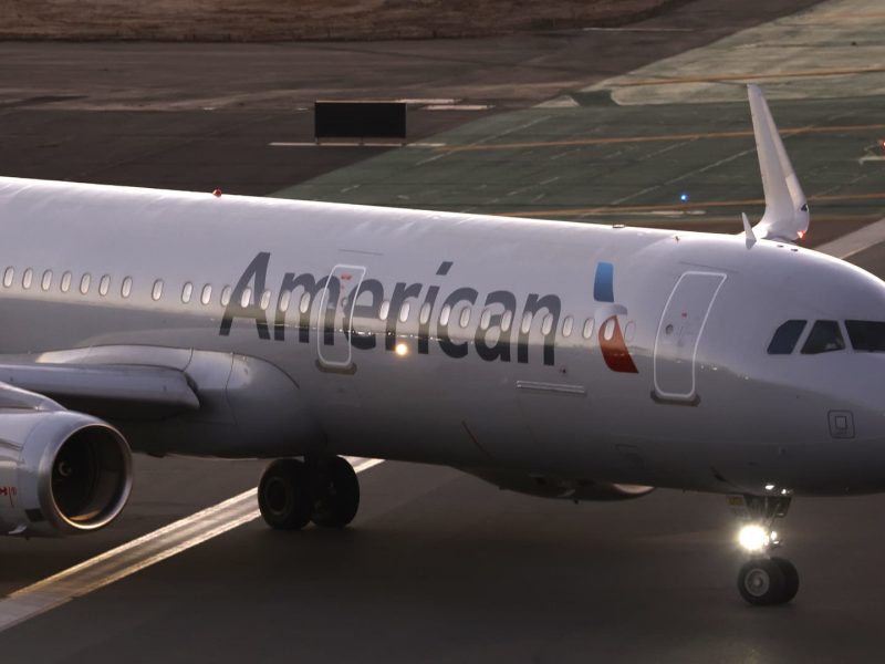 American Airlines flight attendants to picket as frustrations grow