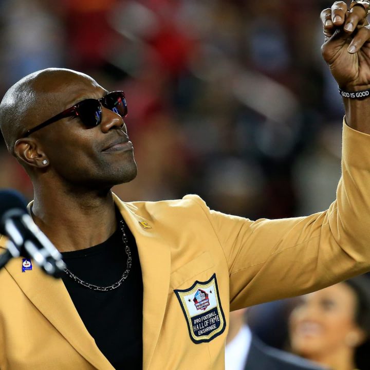 Terrell Owens on Bill Belichick, Robert Kraft snubs