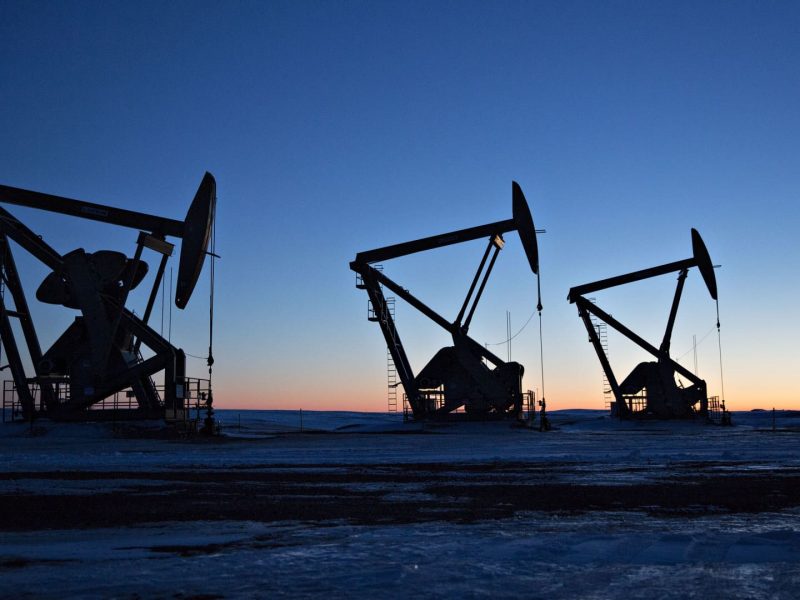 Oil rises 2% on US–Iran tensions, improved demand