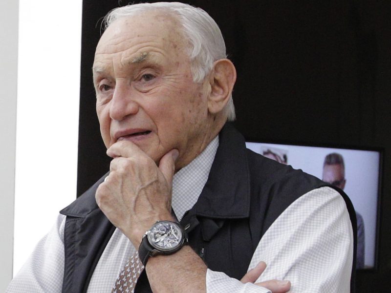 Les Wexner congressional deposition underway